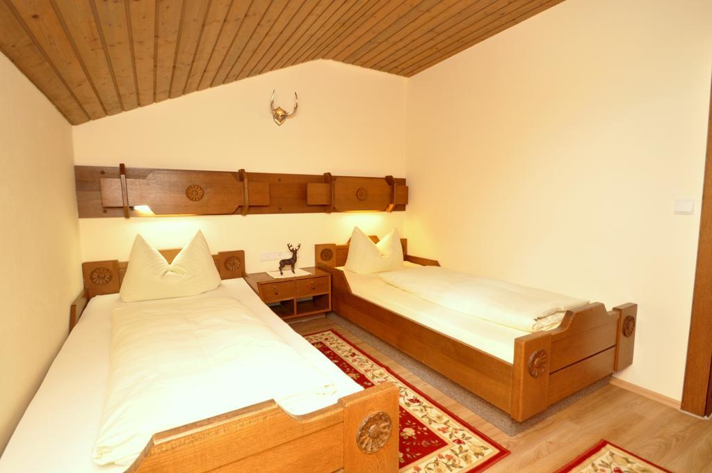 Appartementhaus Alpenrose Wallgau Bagian luar foto