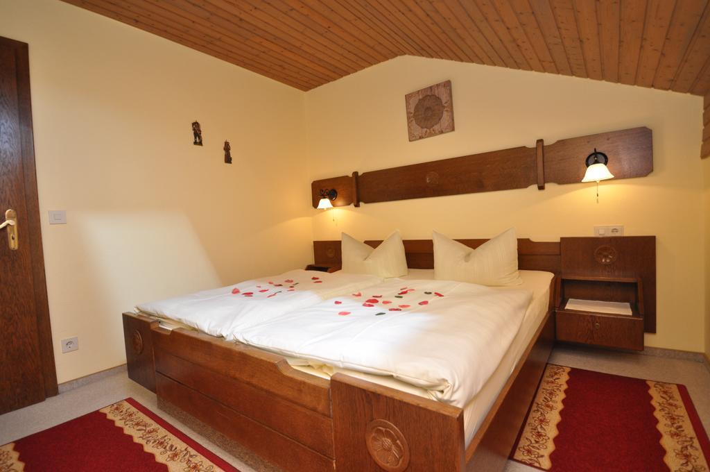 Appartementhaus Alpenrose Wallgau Bagian luar foto